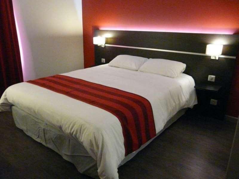 Brit Hotel Confort Saint-Dizier Oda fotoğraf
